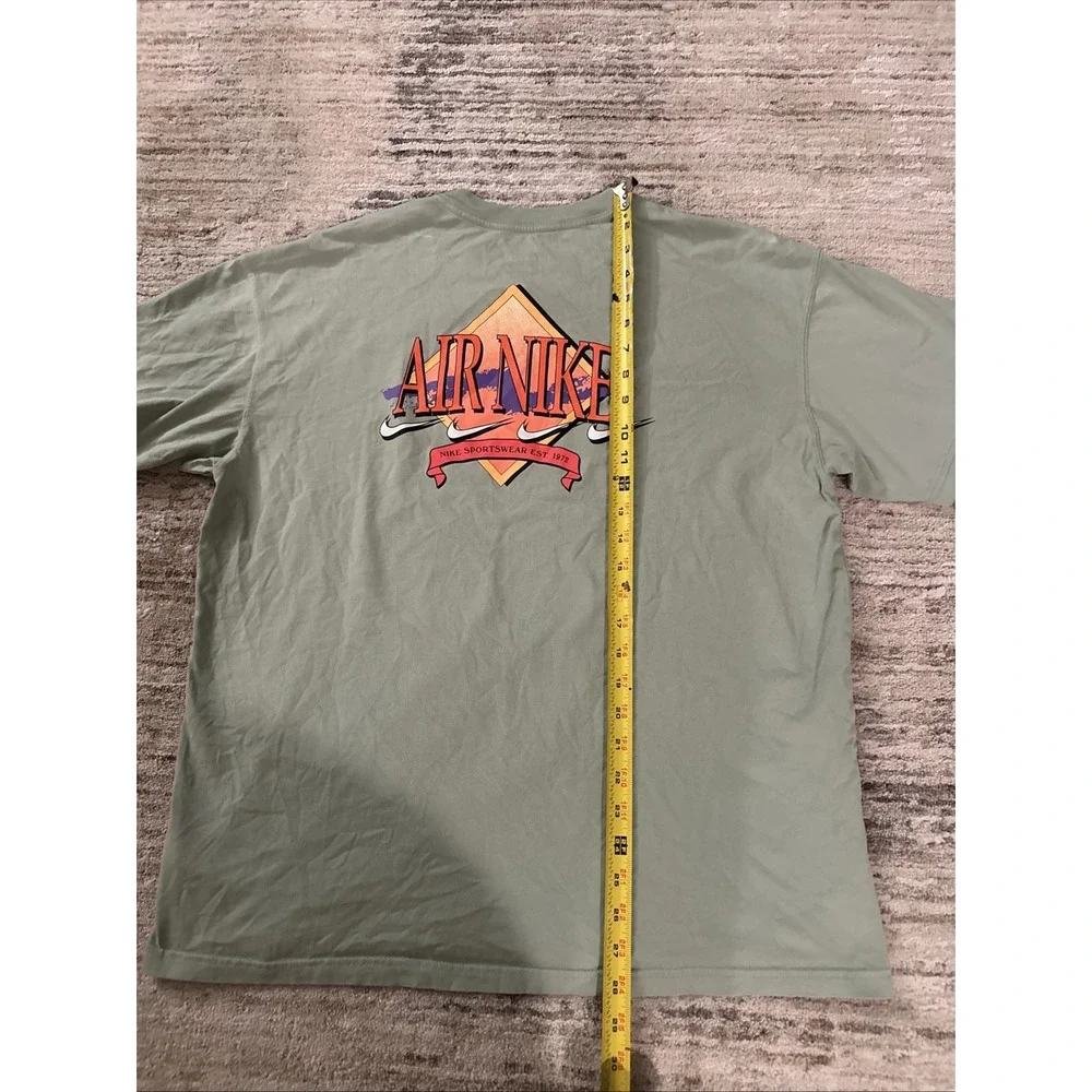 The Nike Tee Men Flat Green Sz L DNA Air Light Big Chest Logo Crewneck DD1376006